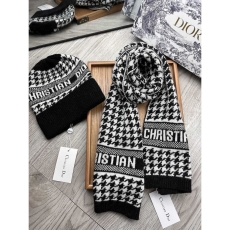 Christian Dior Caps Scarfs